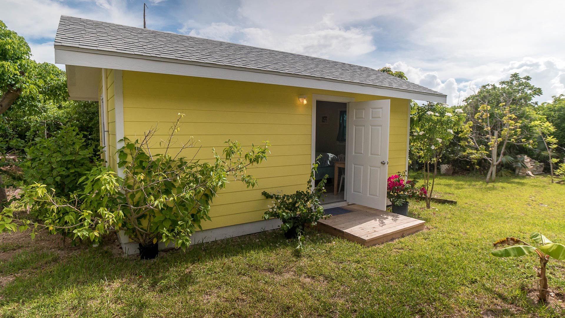 Little Yellow Cottage Vacation Rental on Great Guana Cay