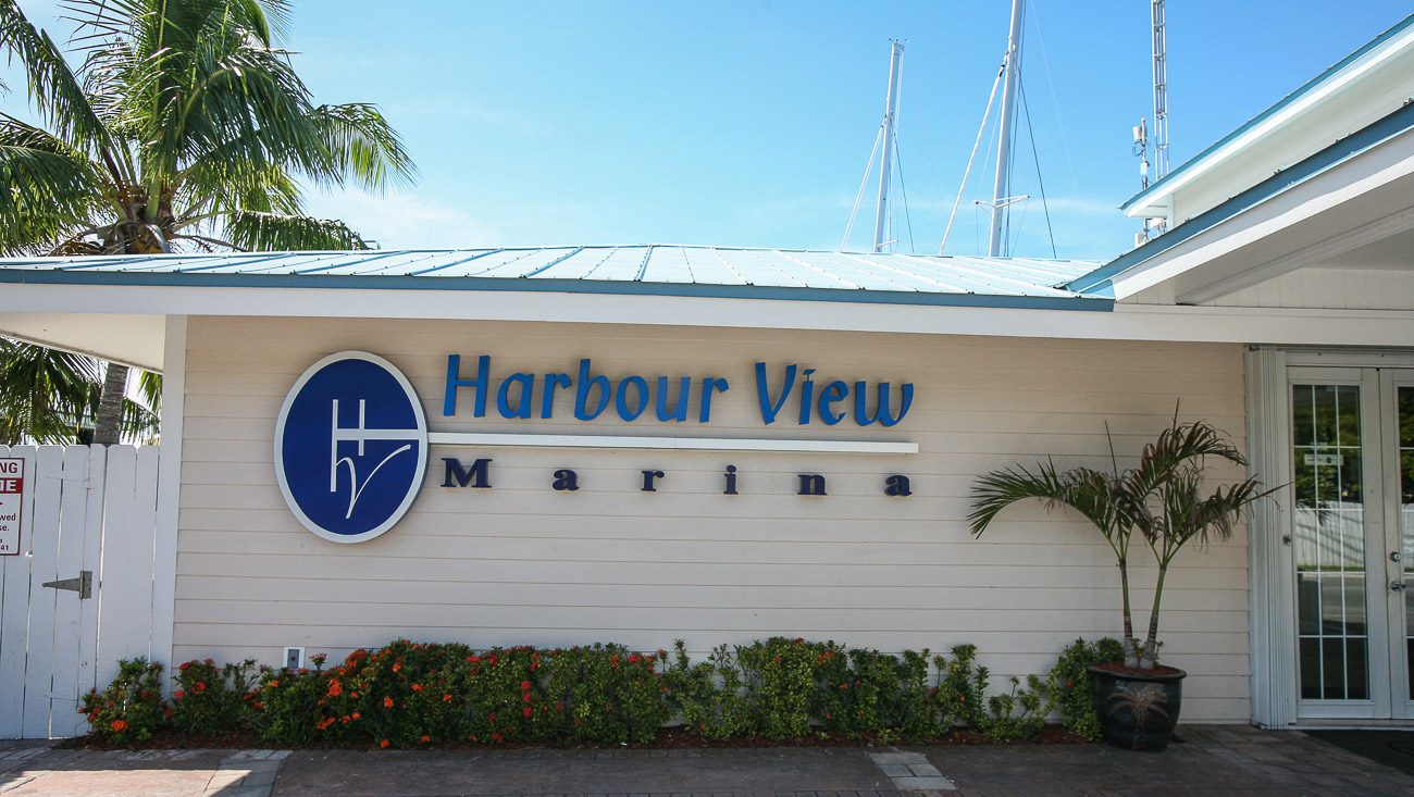 Harbour View Marina in Marsh Harbour, Abaco - from the street