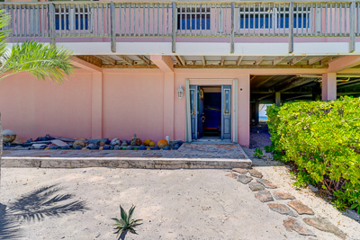 The entrance door at The Family Beach House on San Salvador 